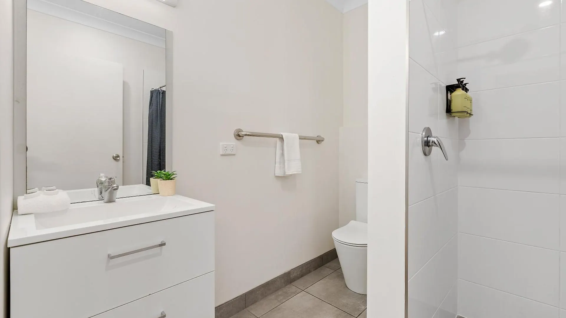 Tasman Holiday Parks - Airlie Beach