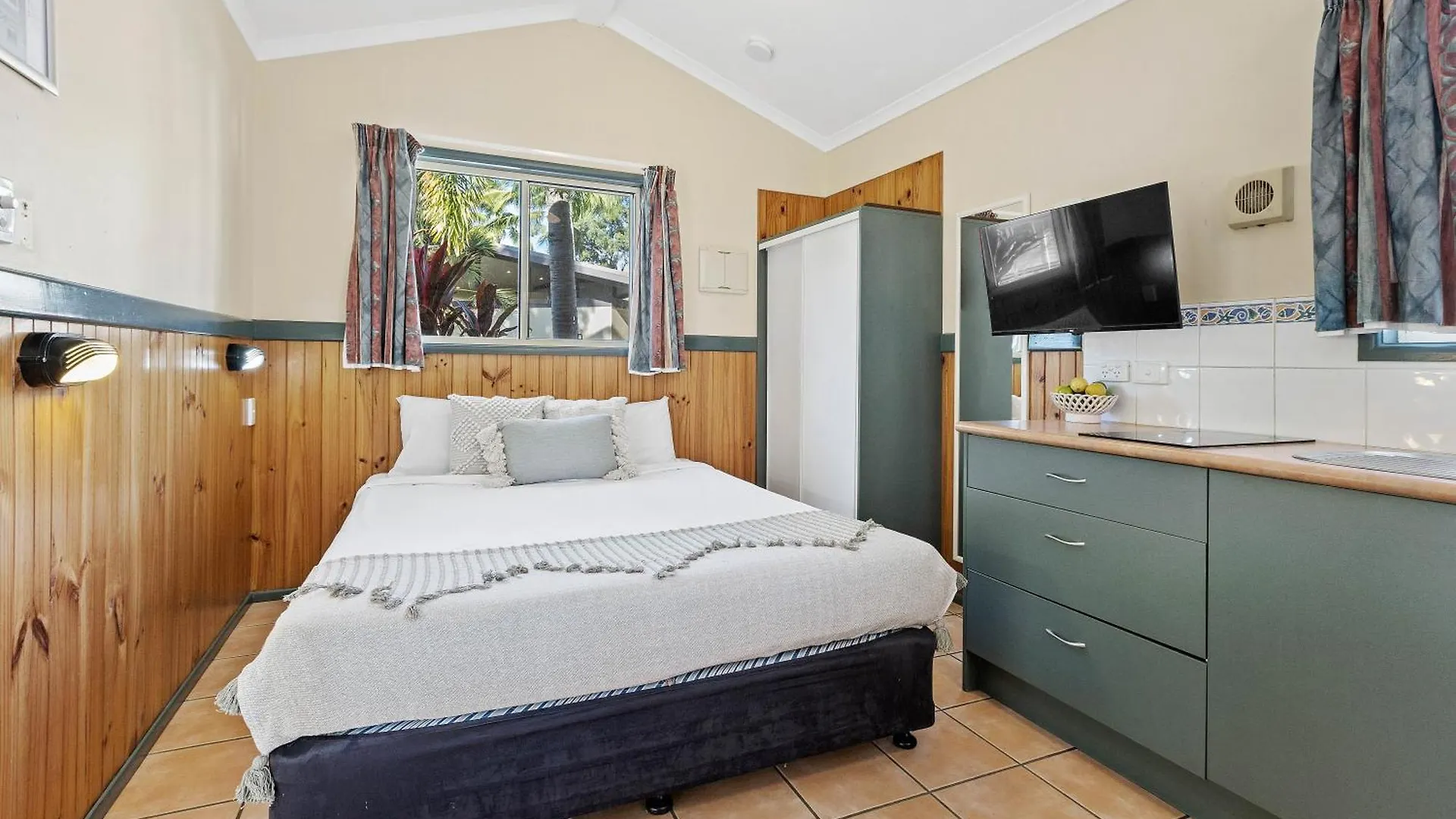 Tasman Holiday Parks - Airlie Beach