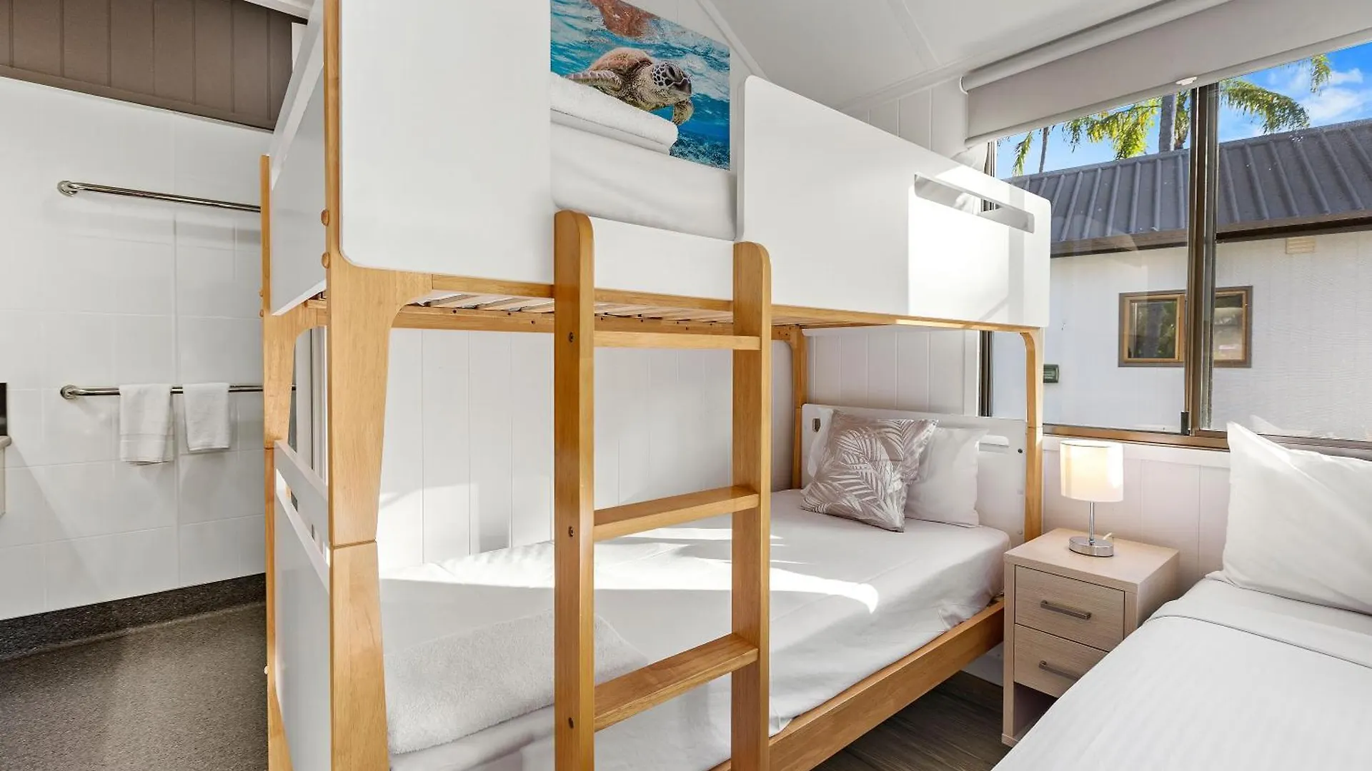 Tasman Holiday Parks - Airlie Beach 3*,