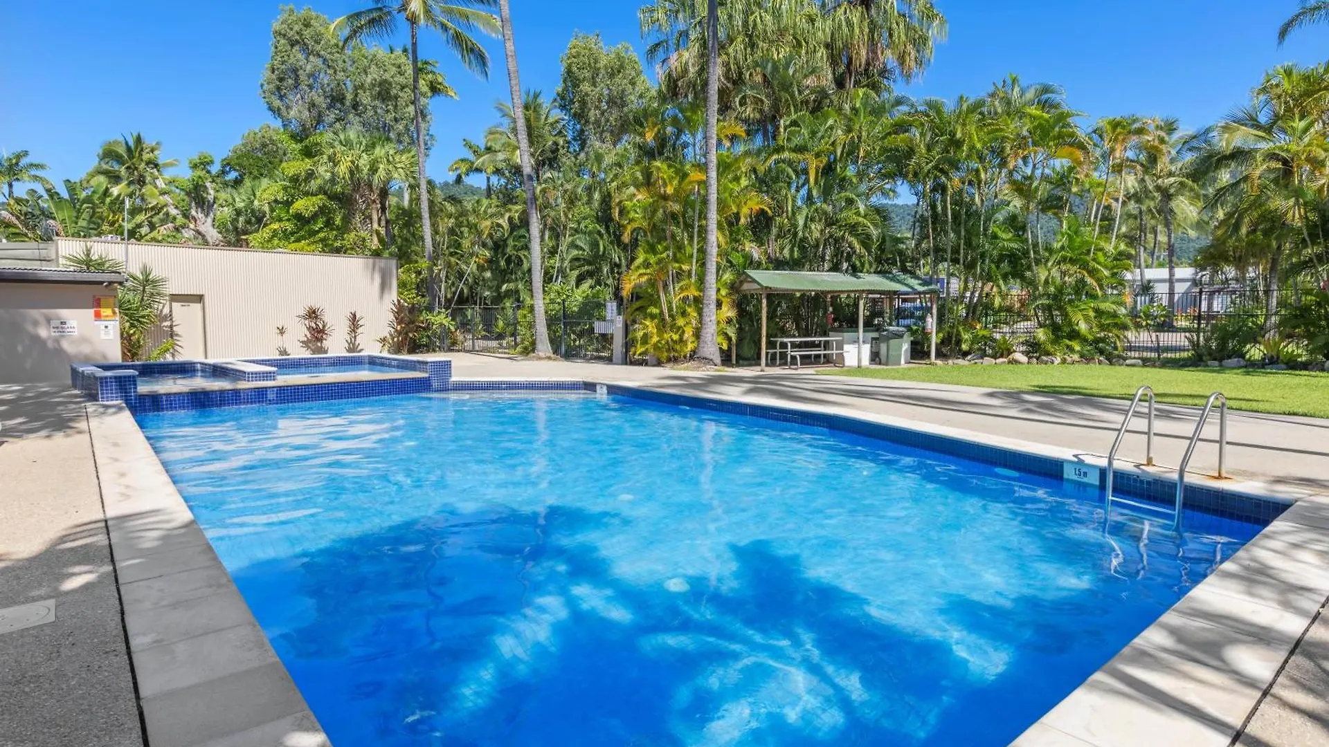 ***  Tasman Holiday Parks - Airlie Beach Australia
