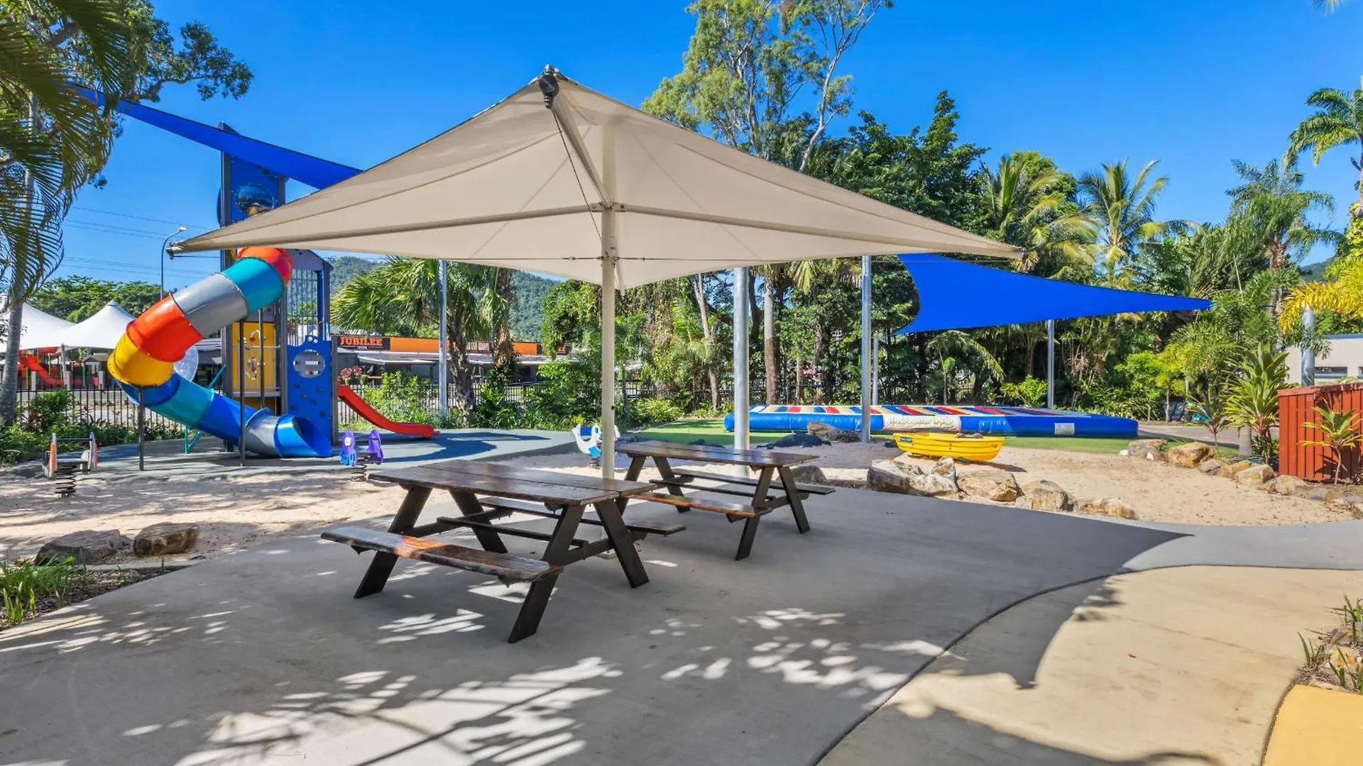 Tasman Holiday Parks - Airlie Beach Australia